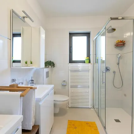 Holiday Marina